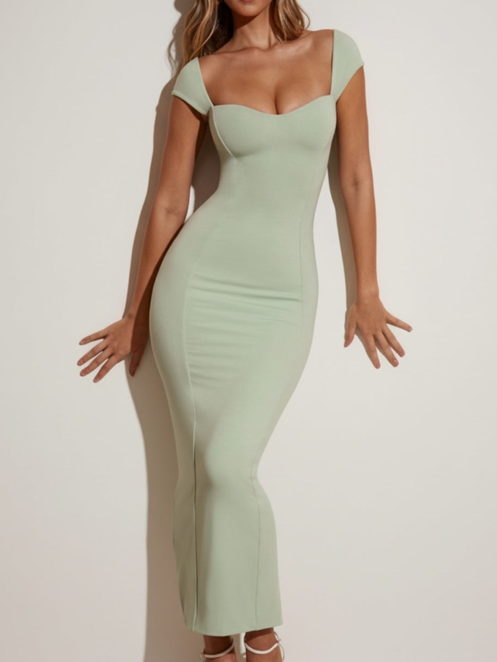 Oh Polly Dolcezza sweetheart neckline maxi jersey Dress Sage green NWT 4